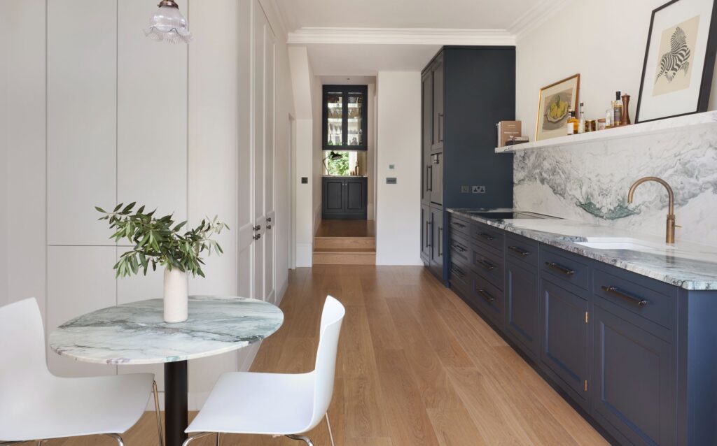 Kensington Apartment Kitchen - Handesign